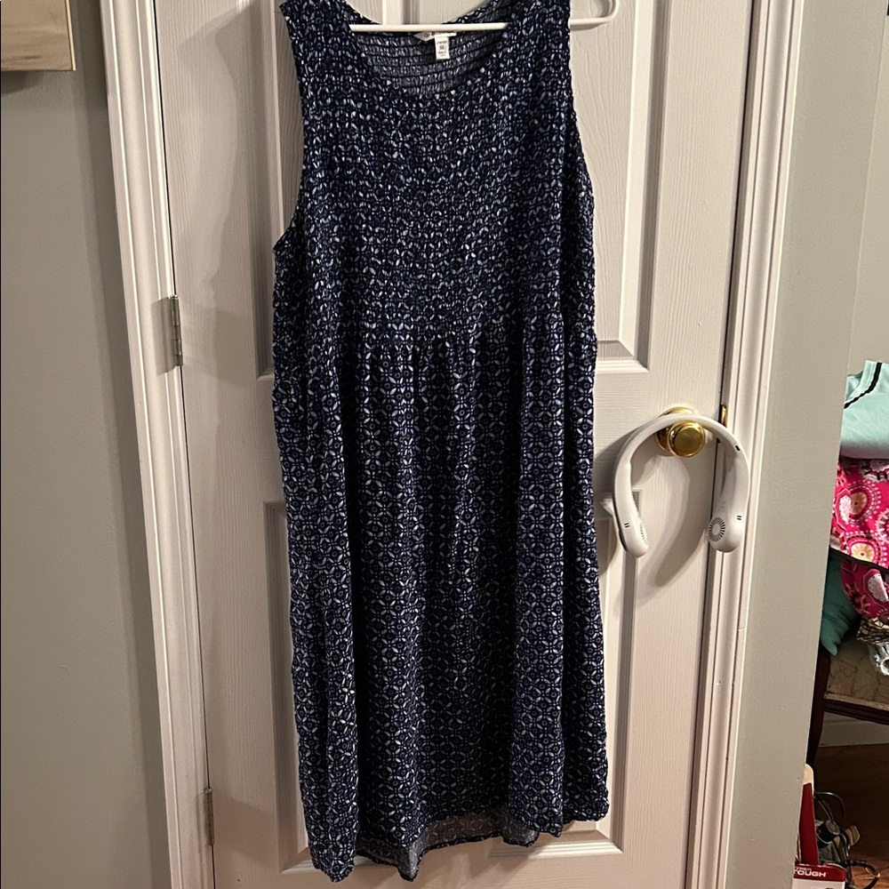 Croft & Barrow Navy Patterned Midi Dress